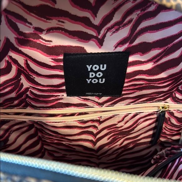 Leopard Print Backpack - Picture 4 of 6